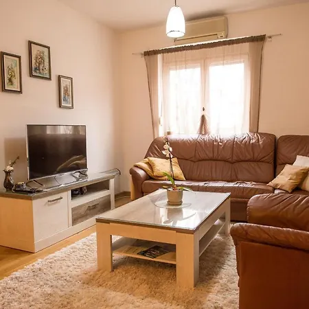 Place Apartment